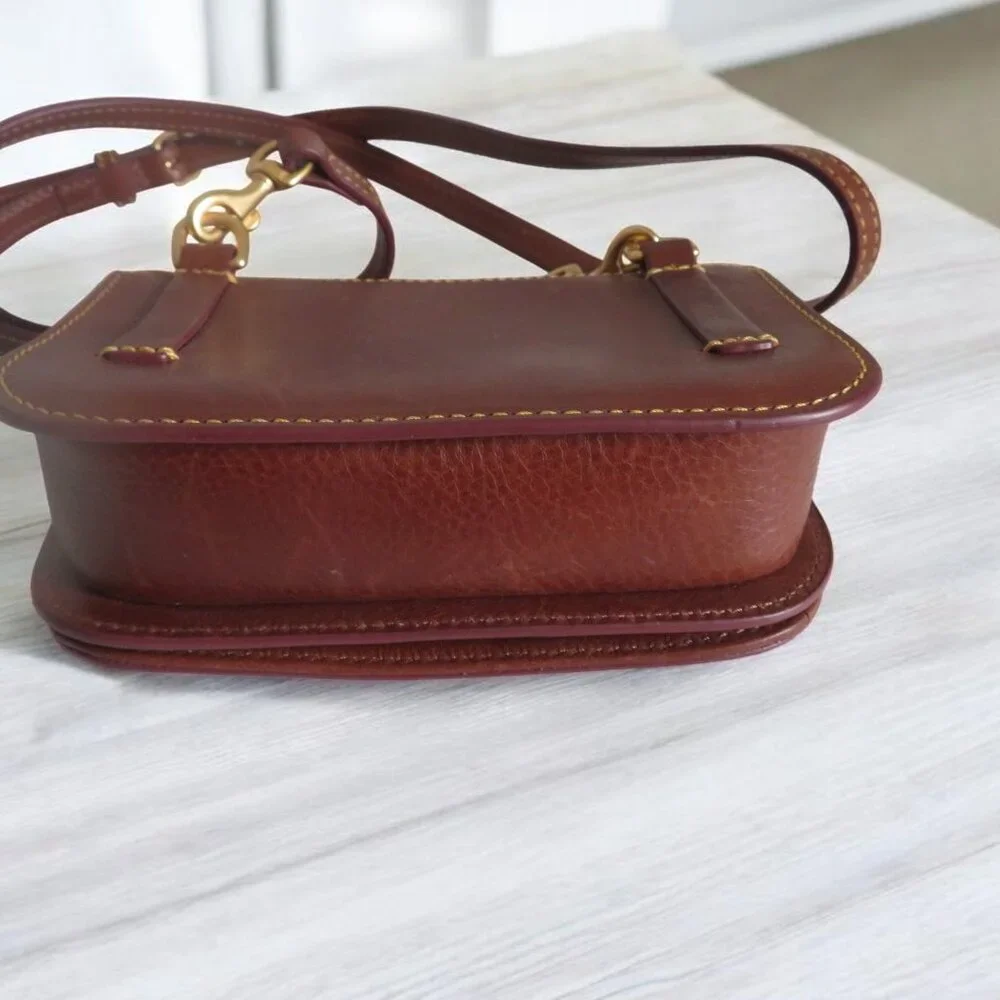 Dooney & Bourke Florentine Kitty Crossbody, Chestnut, EUC - Picture 8 of 11